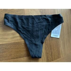 Chantelle Women's Black Soft Stretch Seamless Thong Panty One Size
